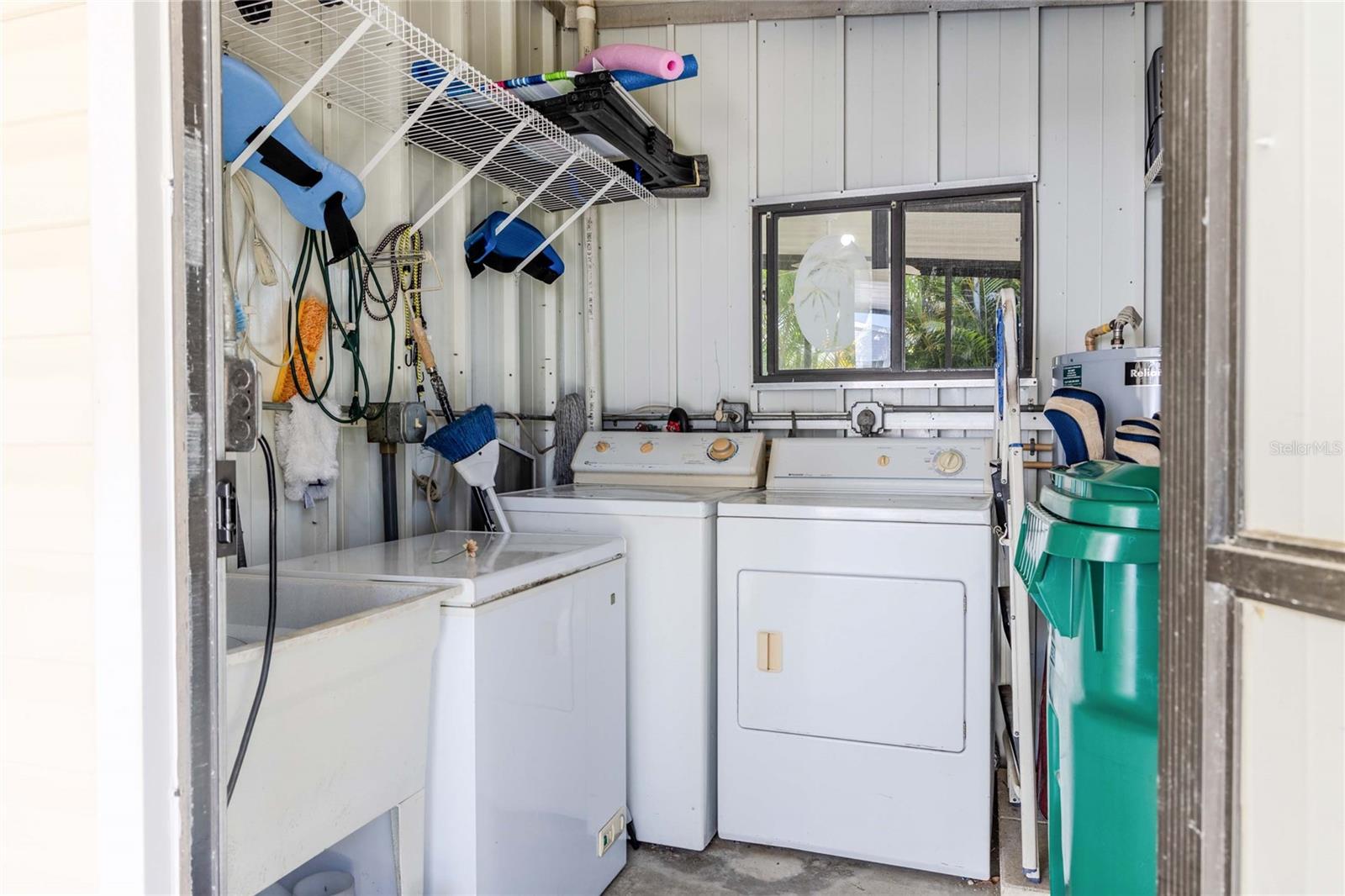 MAPLE LEAF ESTATES - Residential