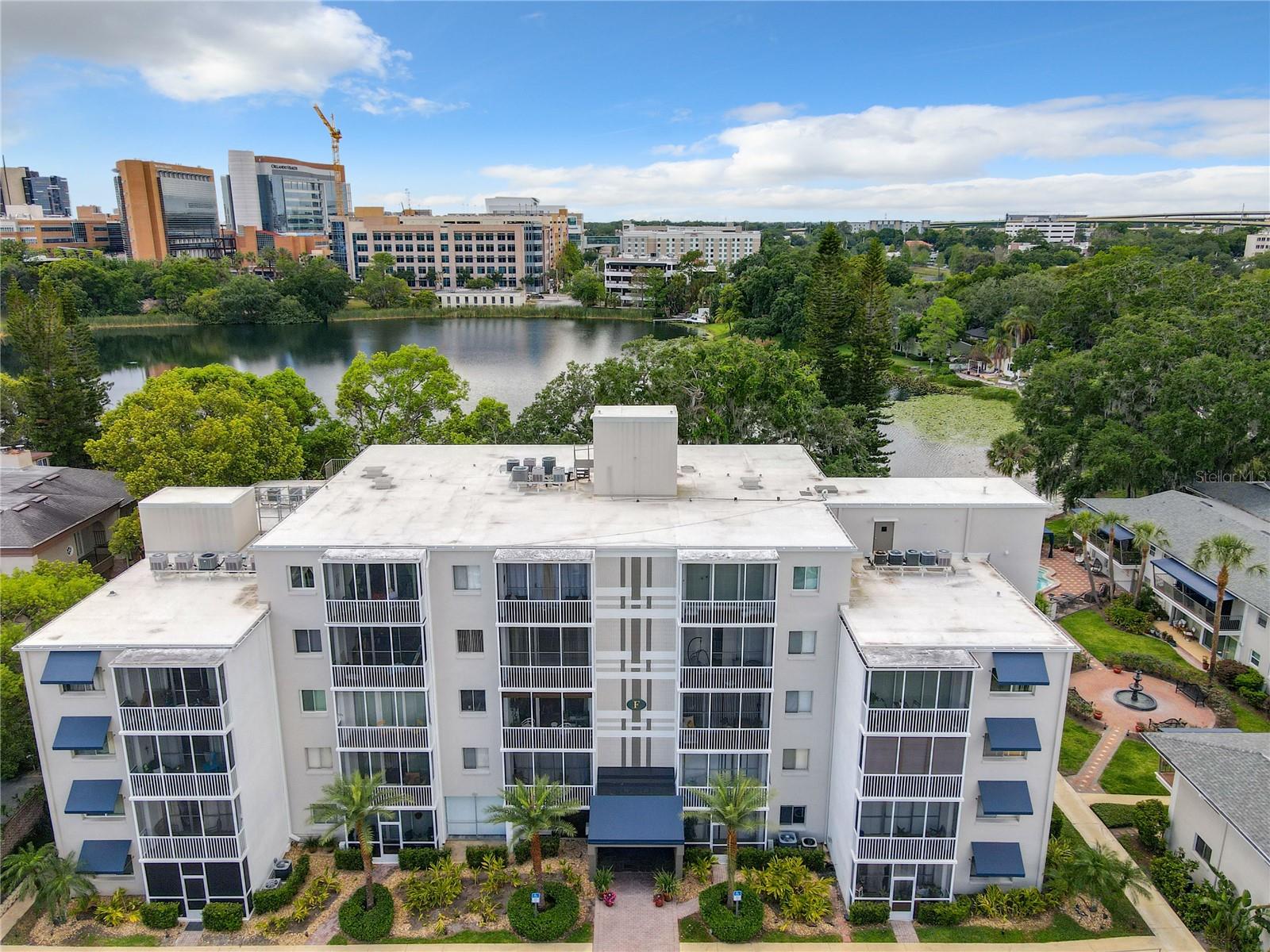 1100 DELANEY AVENUE F306