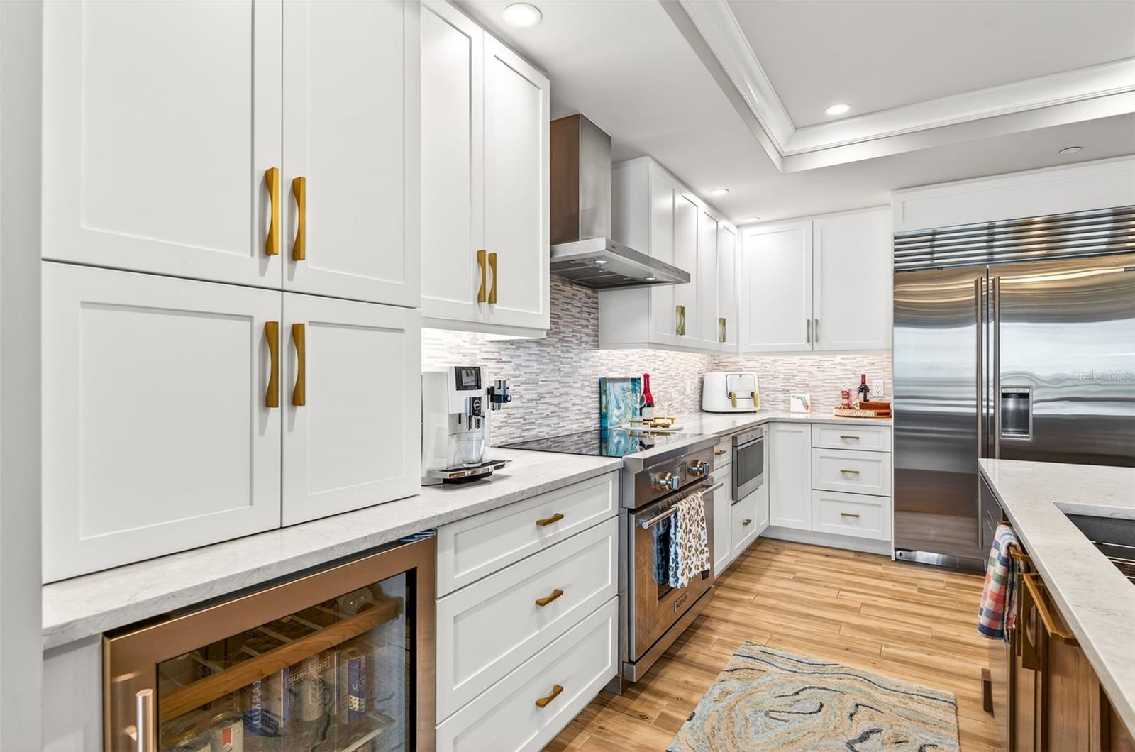 SUNSET POINTE AT COLLANY KEY II CONDO - Residential