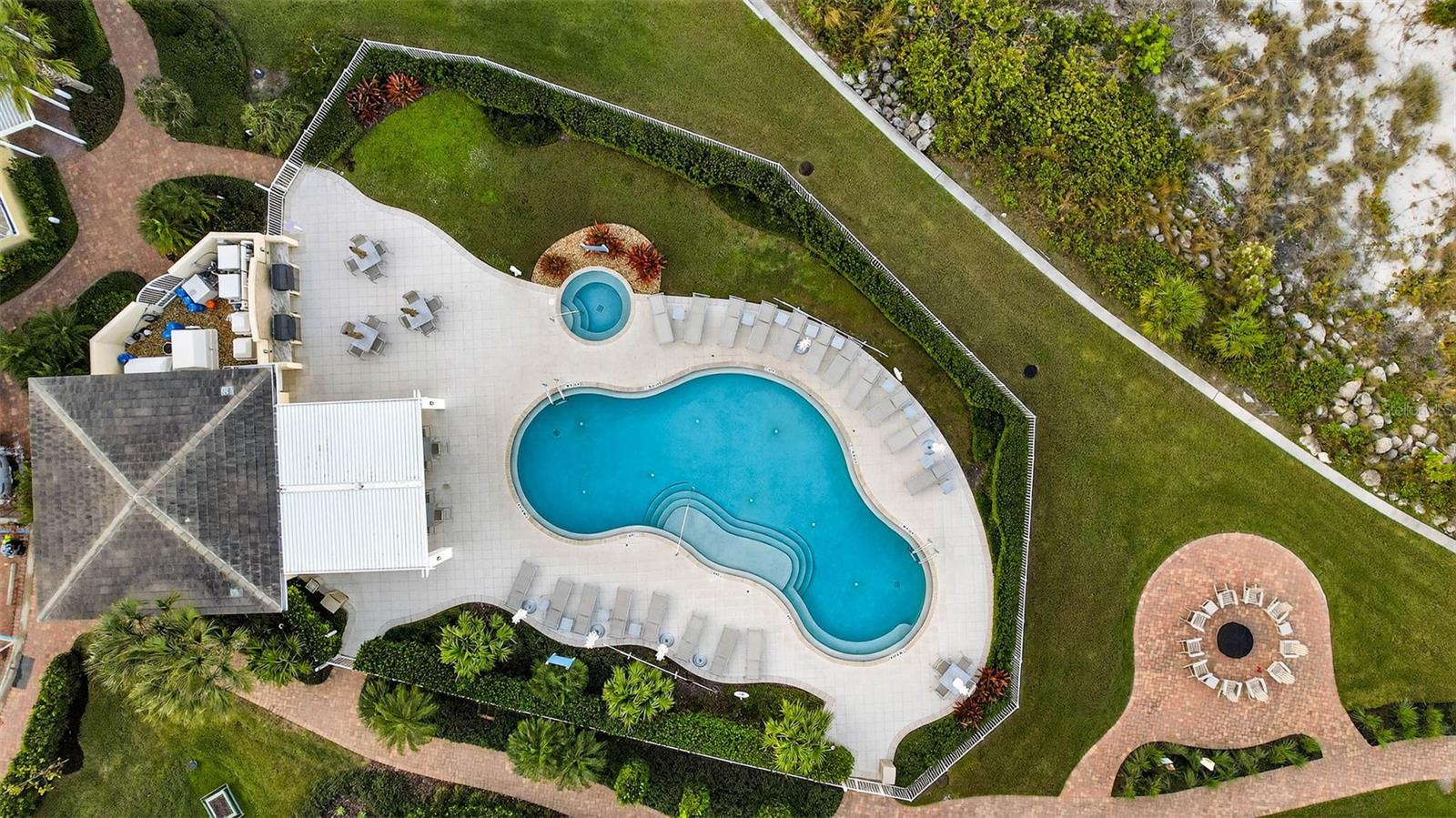 SUNSET POINTE AT COLLANY KEY II CONDO - Residential