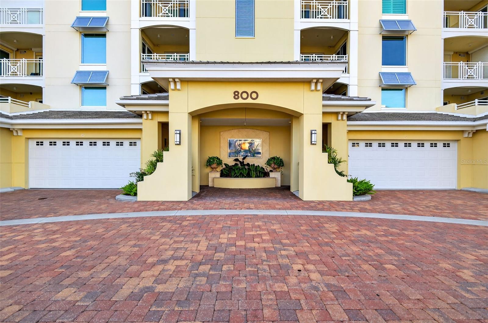 SUNSET POINTE AT COLLANY KEY II CONDO - Residential