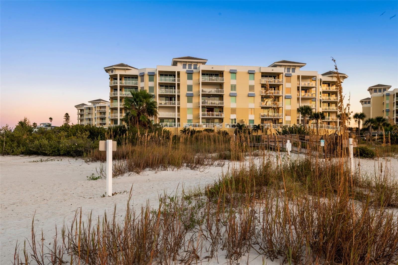 SUNSET POINTE AT COLLANY KEY II CONDO - Residential