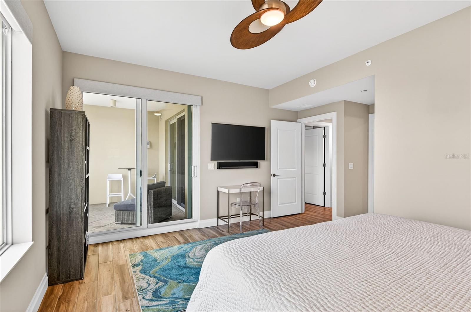 SUNSET POINTE AT COLLANY KEY II CONDO - Residential