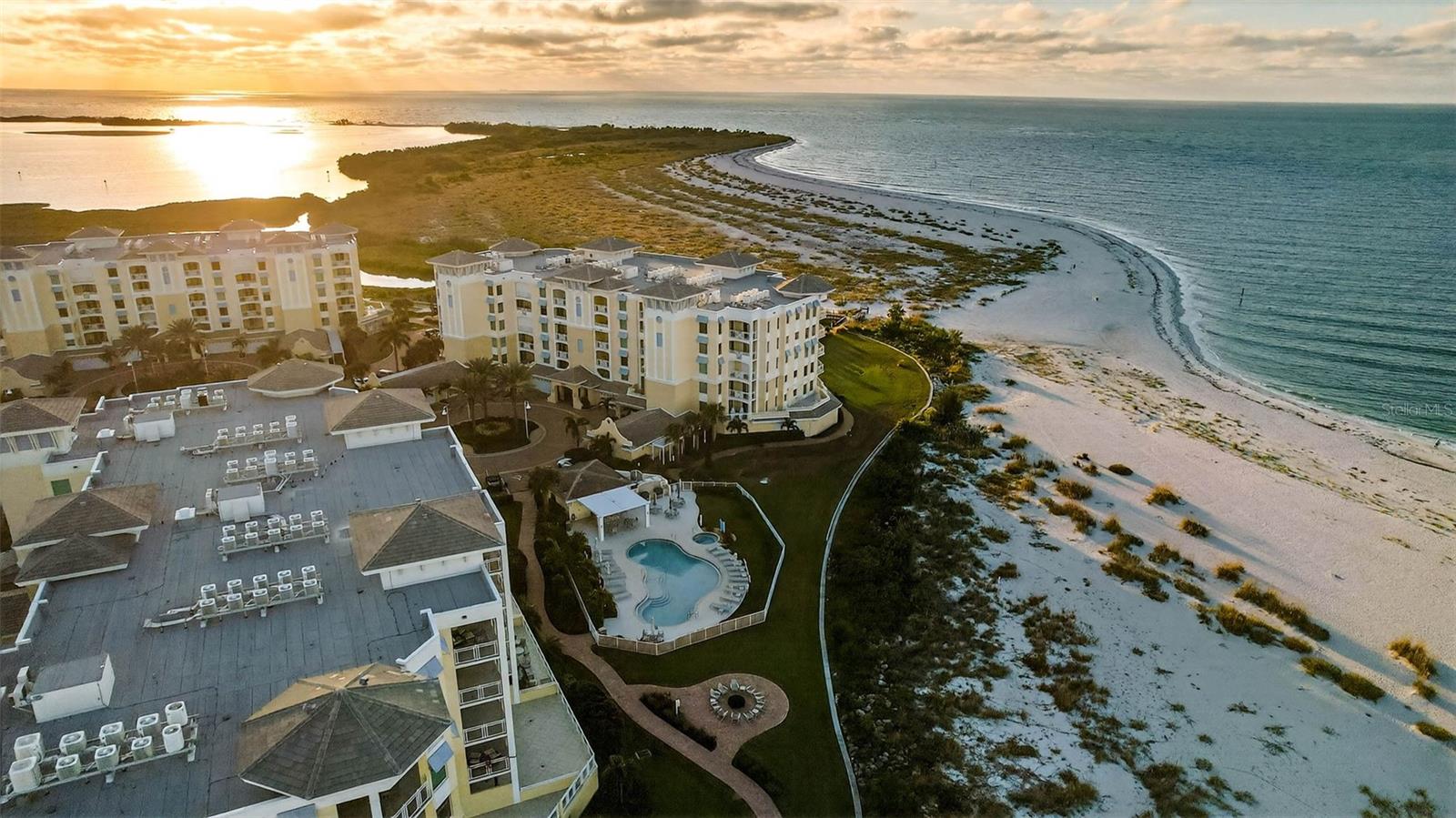 SUNSET POINTE AT COLLANY KEY II CONDO - Residential