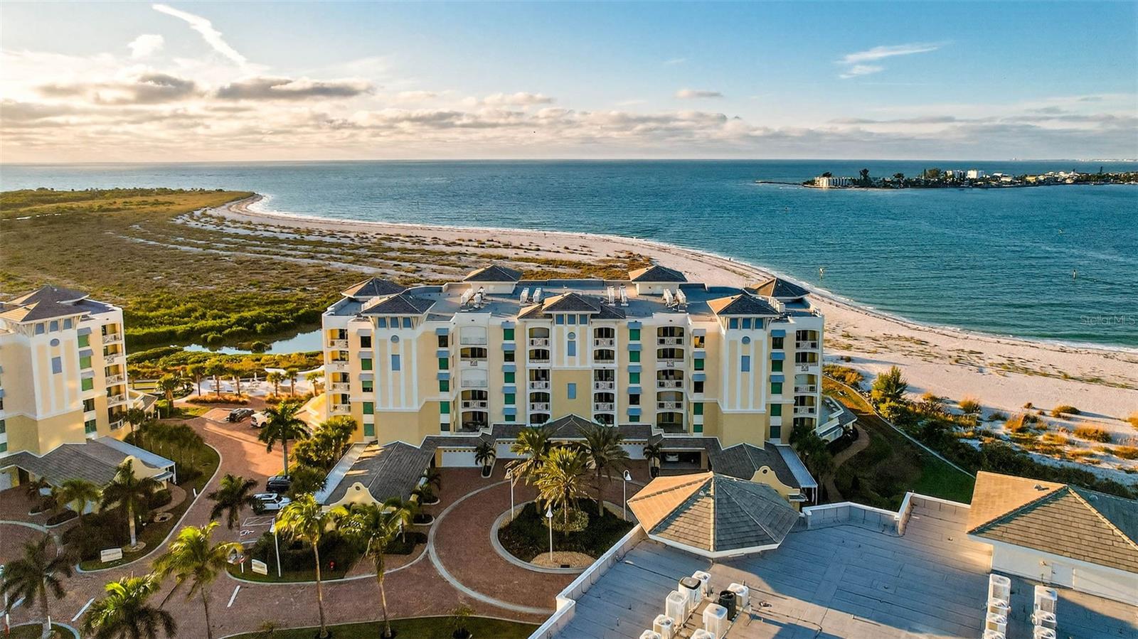 SUNSET POINTE AT COLLANY KEY II CONDO - Residential