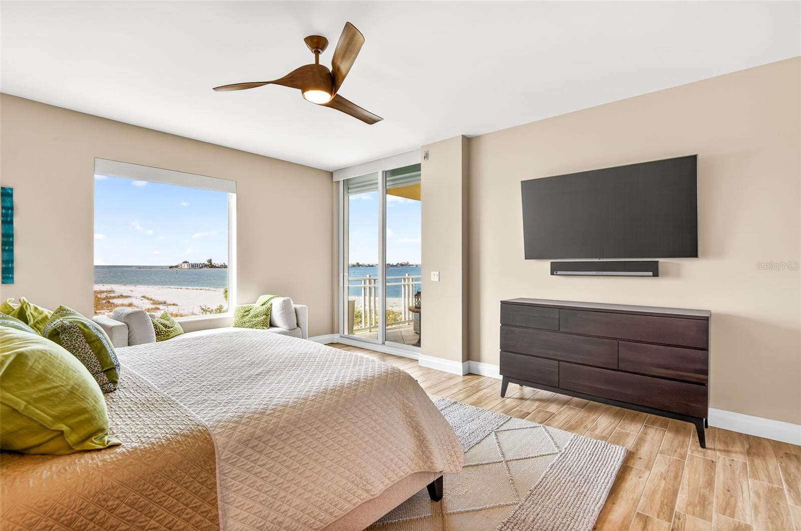 SUNSET POINTE AT COLLANY KEY II CONDO - Residential