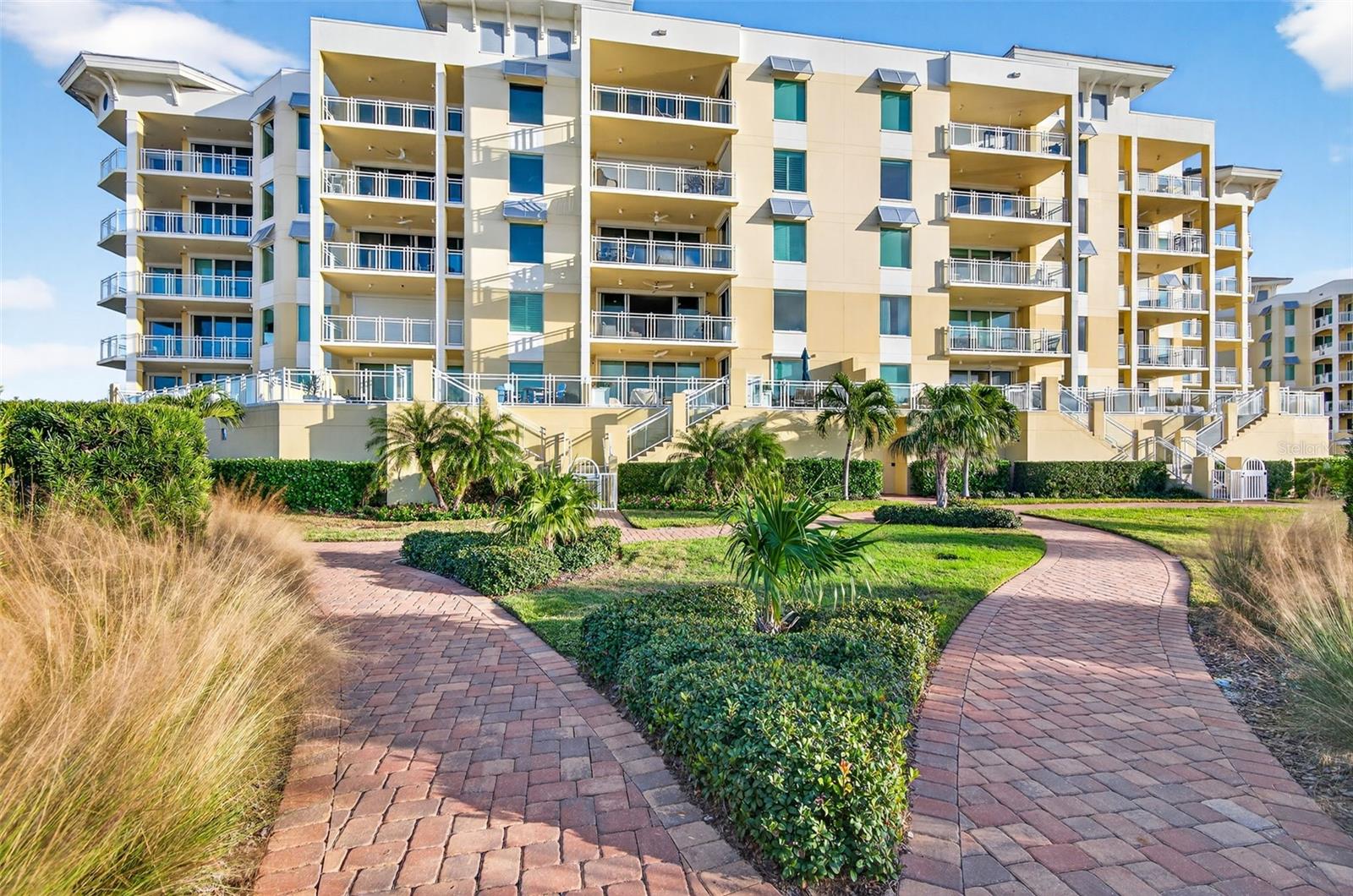 SUNSET POINTE AT COLLANY KEY II CONDO - Residential