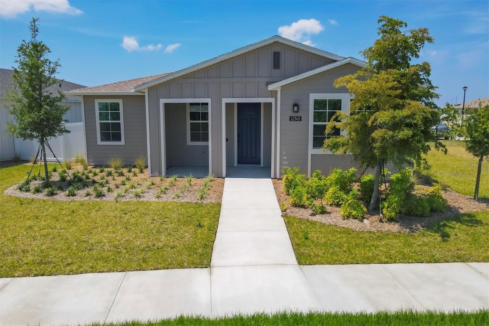 BB LIVING IN WELLEN PARK - Residential Lease