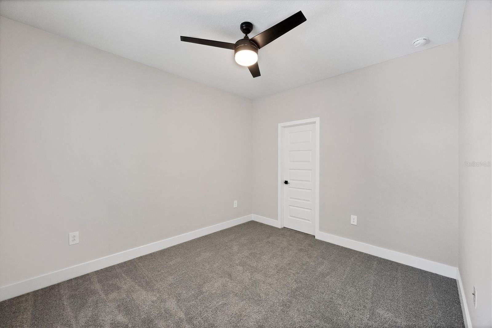 BB LIVING IN WELLEN PARK - Residential Lease