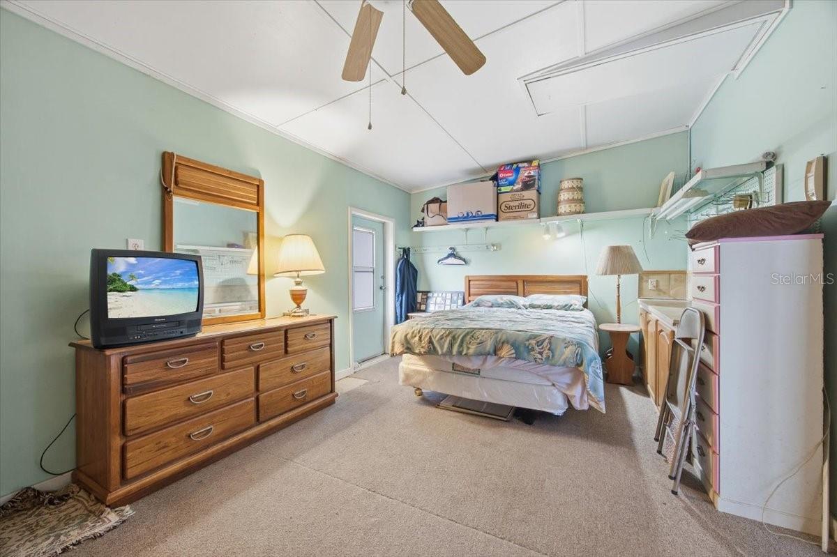 TIOTI BEACH ESTATES - Residential