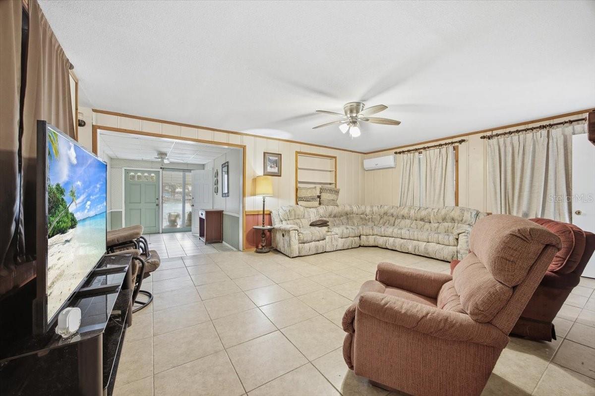 TIOTI BEACH ESTATES - Residential