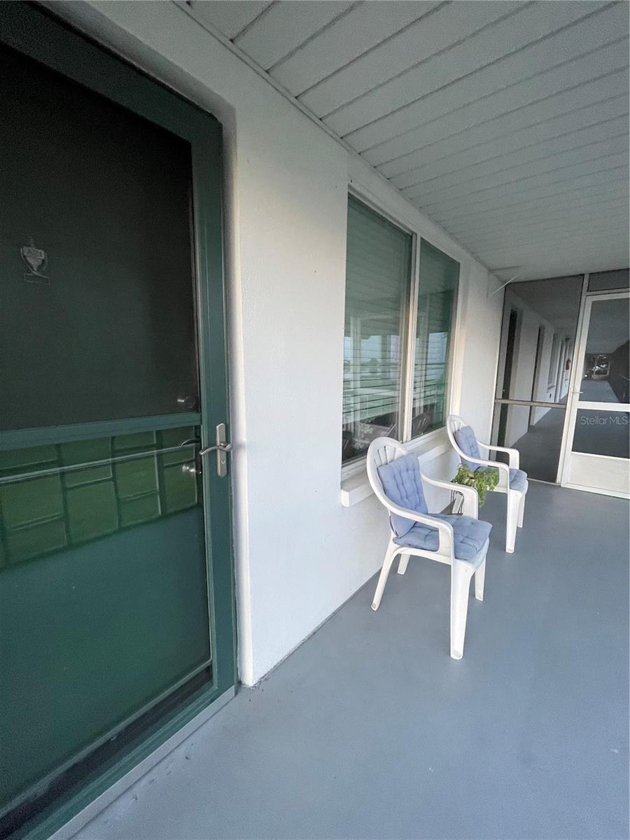 LAKELAND HARBOUR APTS - Residential