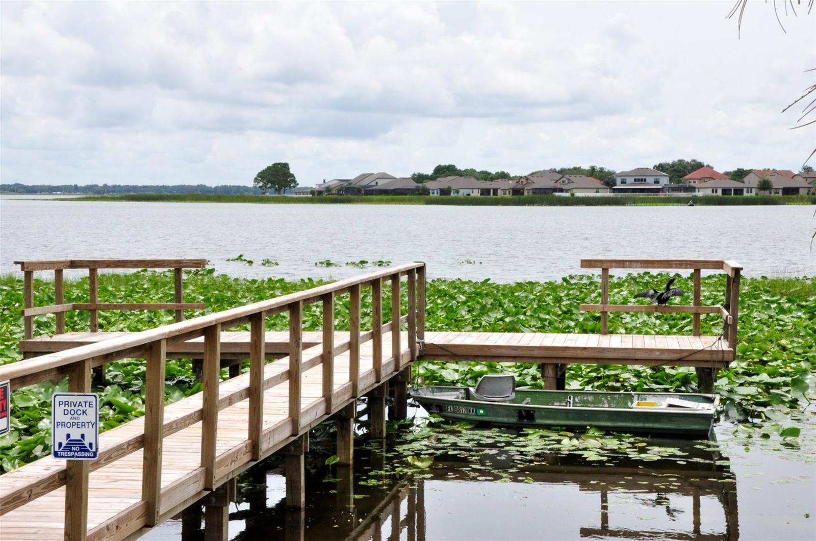 LAKELAND HARBOUR APTS - Residential