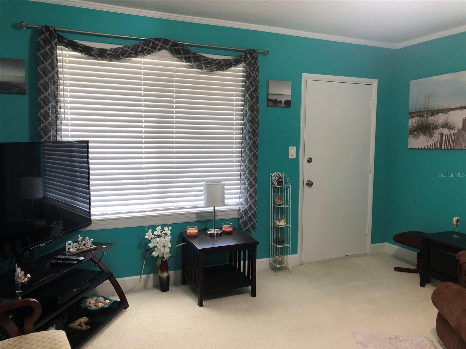 LAKELAND HARBOUR APTS - Residential