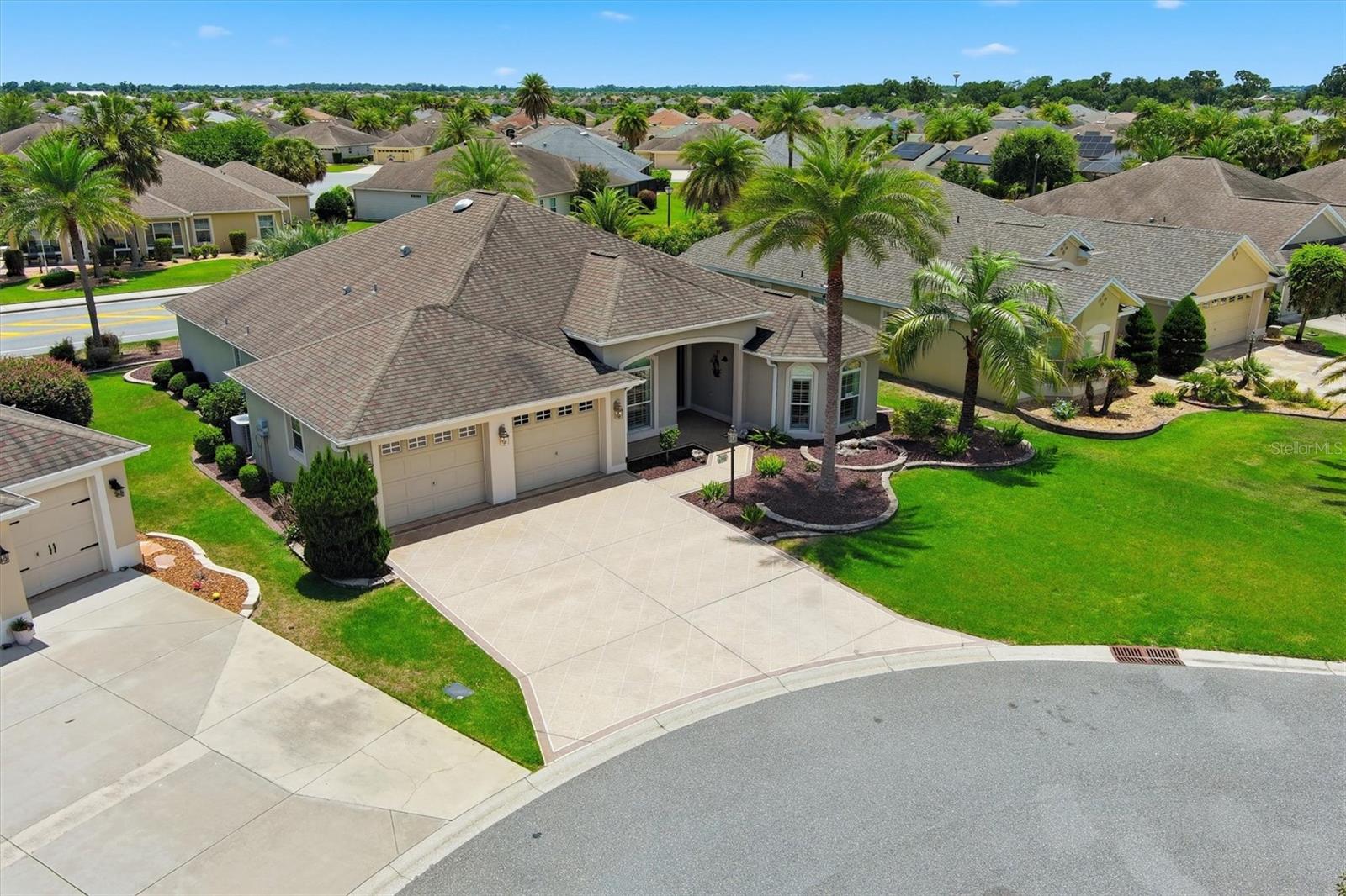 1328 MOCKINGBIRD LANE