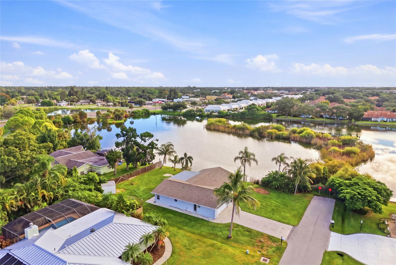 3667 CAROL LANE, SARASOTA, FL, 34238 3 3667 CAROL LANE