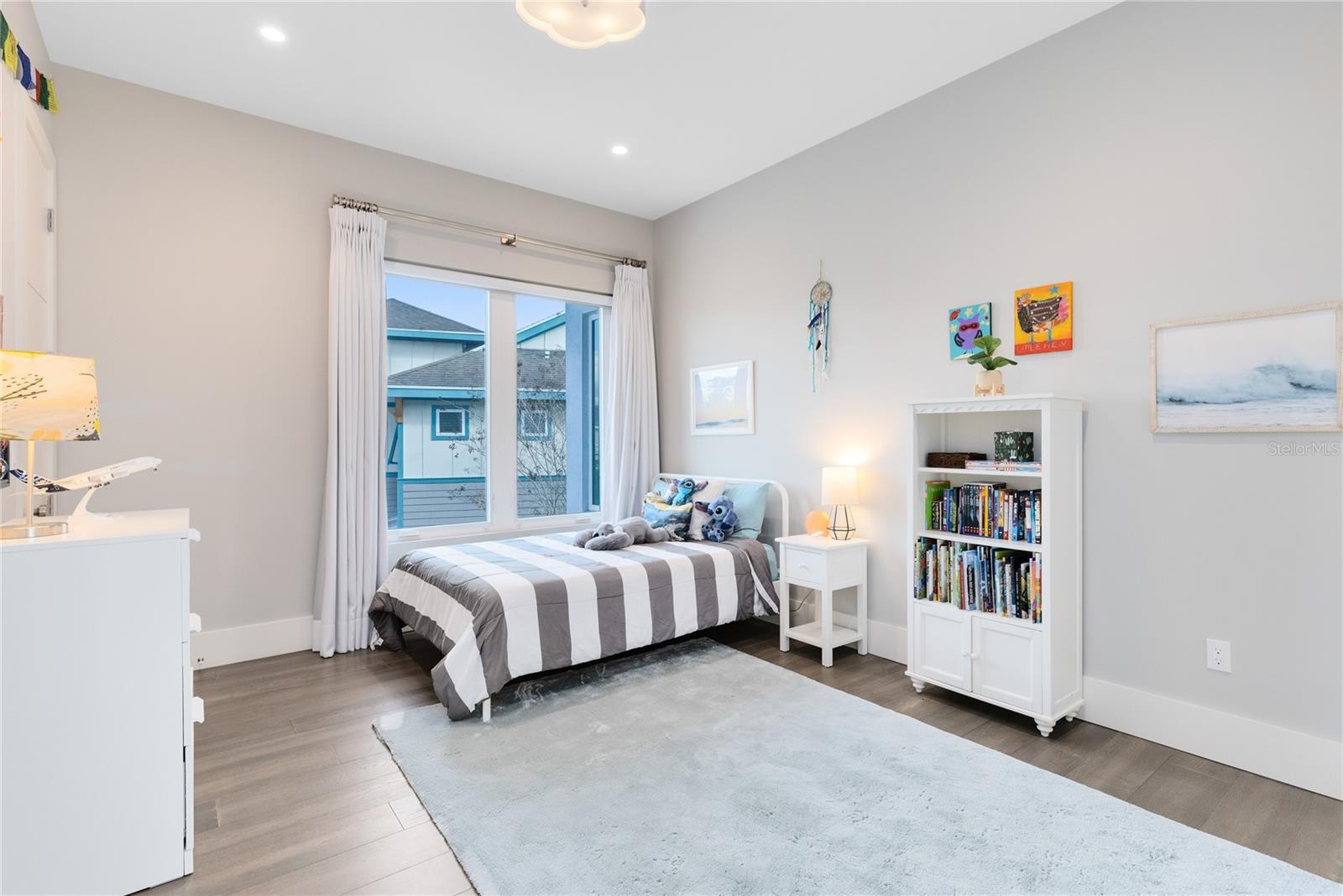 LAUREATE PARK - Residential