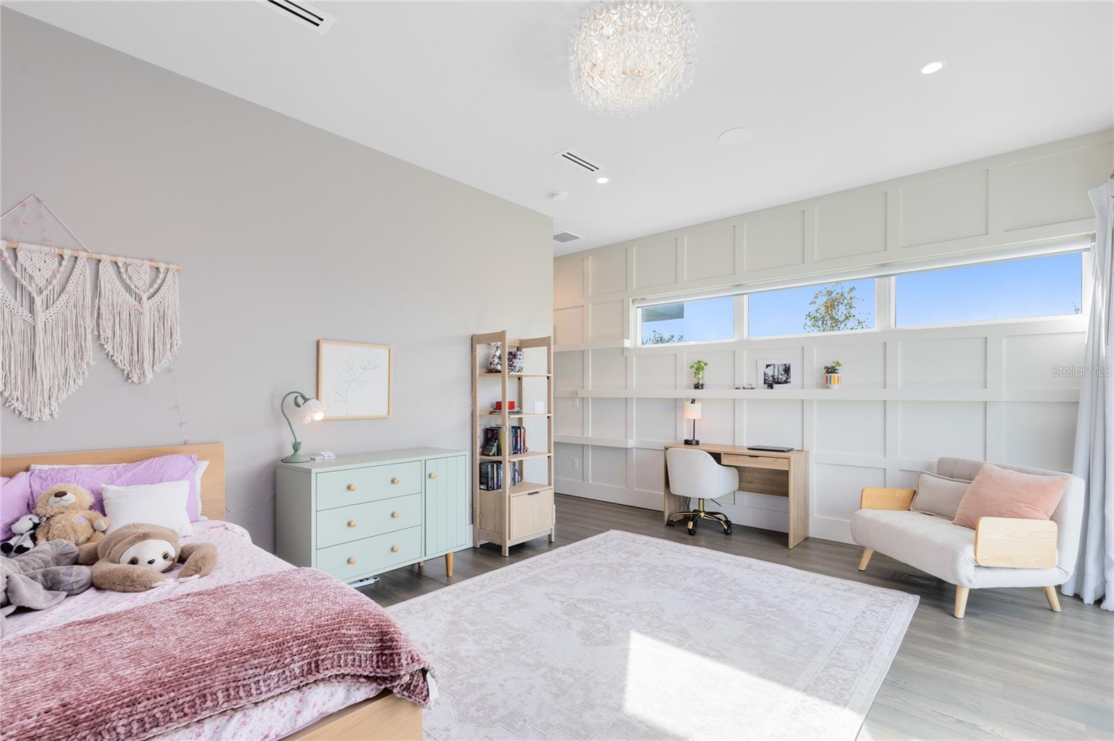 LAUREATE PARK - Residential