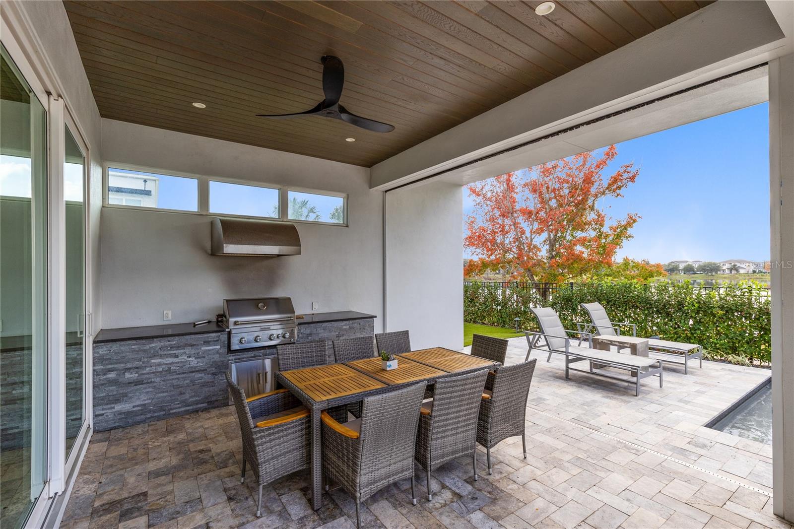 LAUREATE PARK - Residential