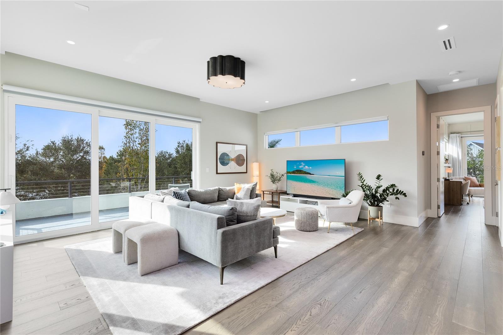 LAUREATE PARK - Residential