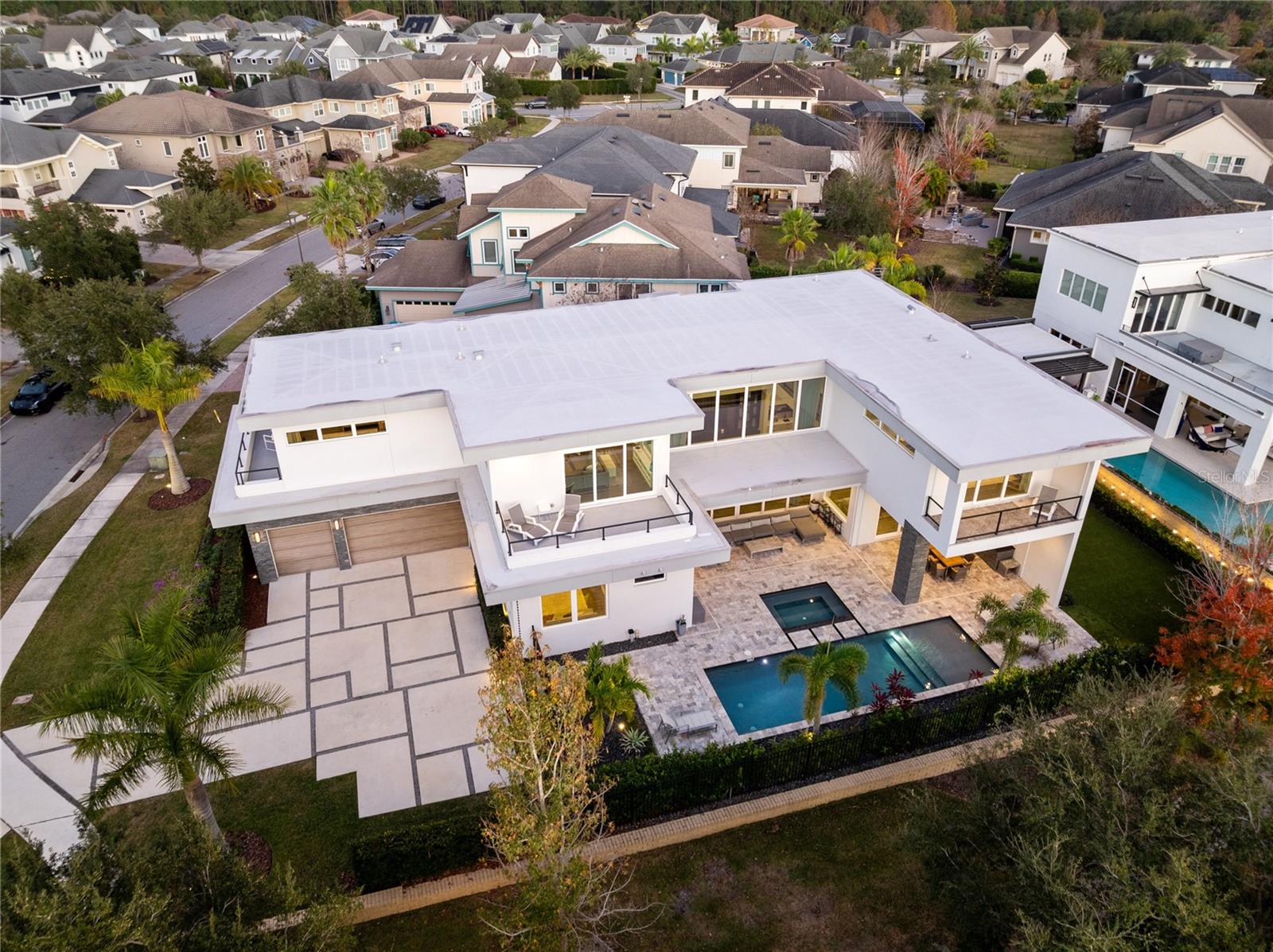 LAUREATE PARK - Residential