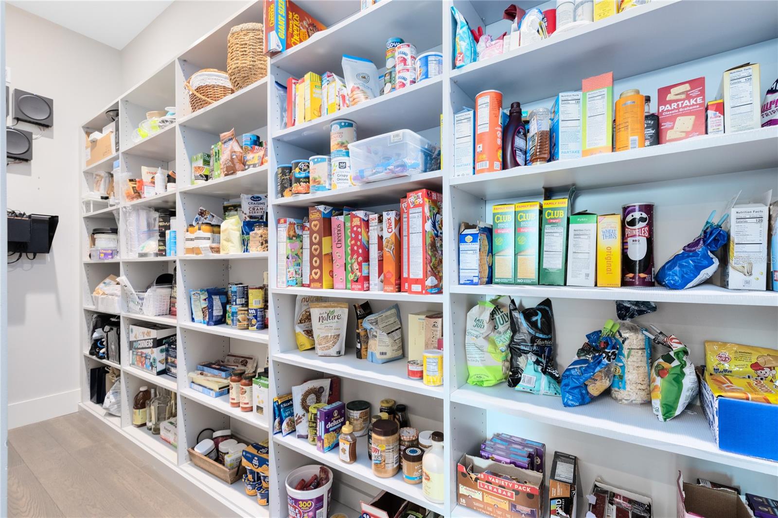 LAUREATE PARK - Residential