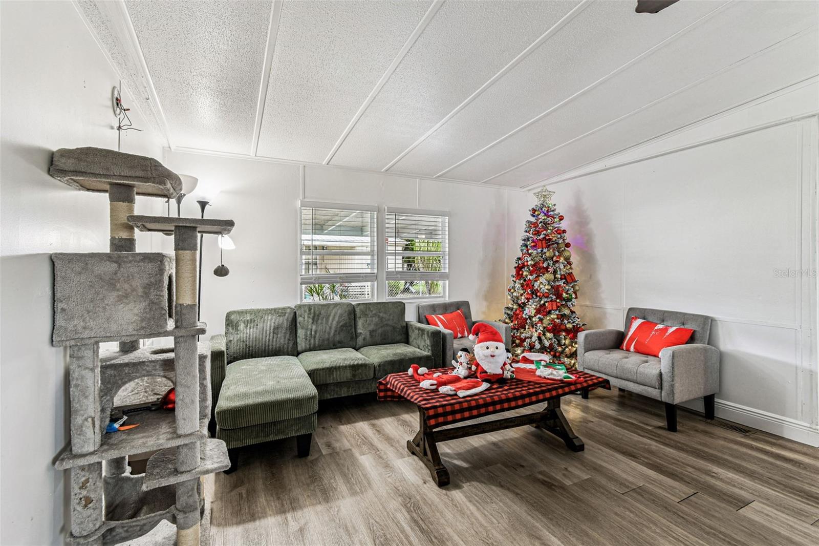 FORTUNA ACRES UNIT A - Residential