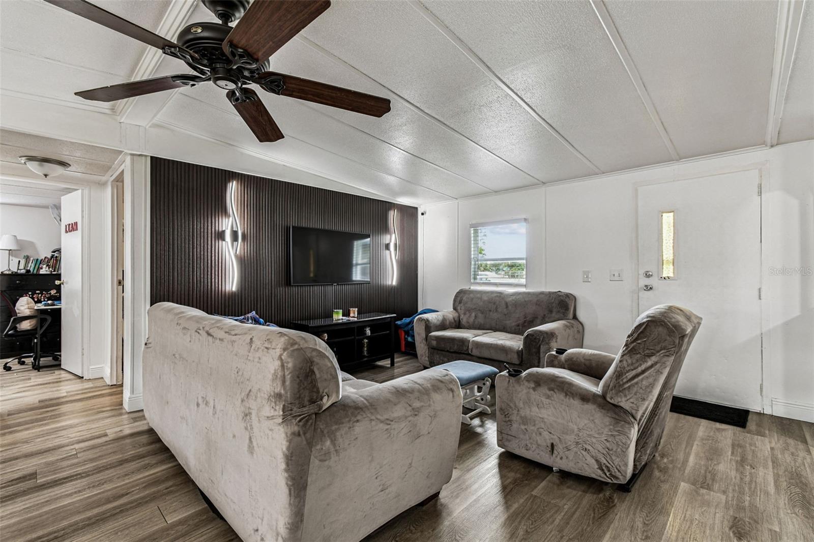 FORTUNA ACRES UNIT A - Residential