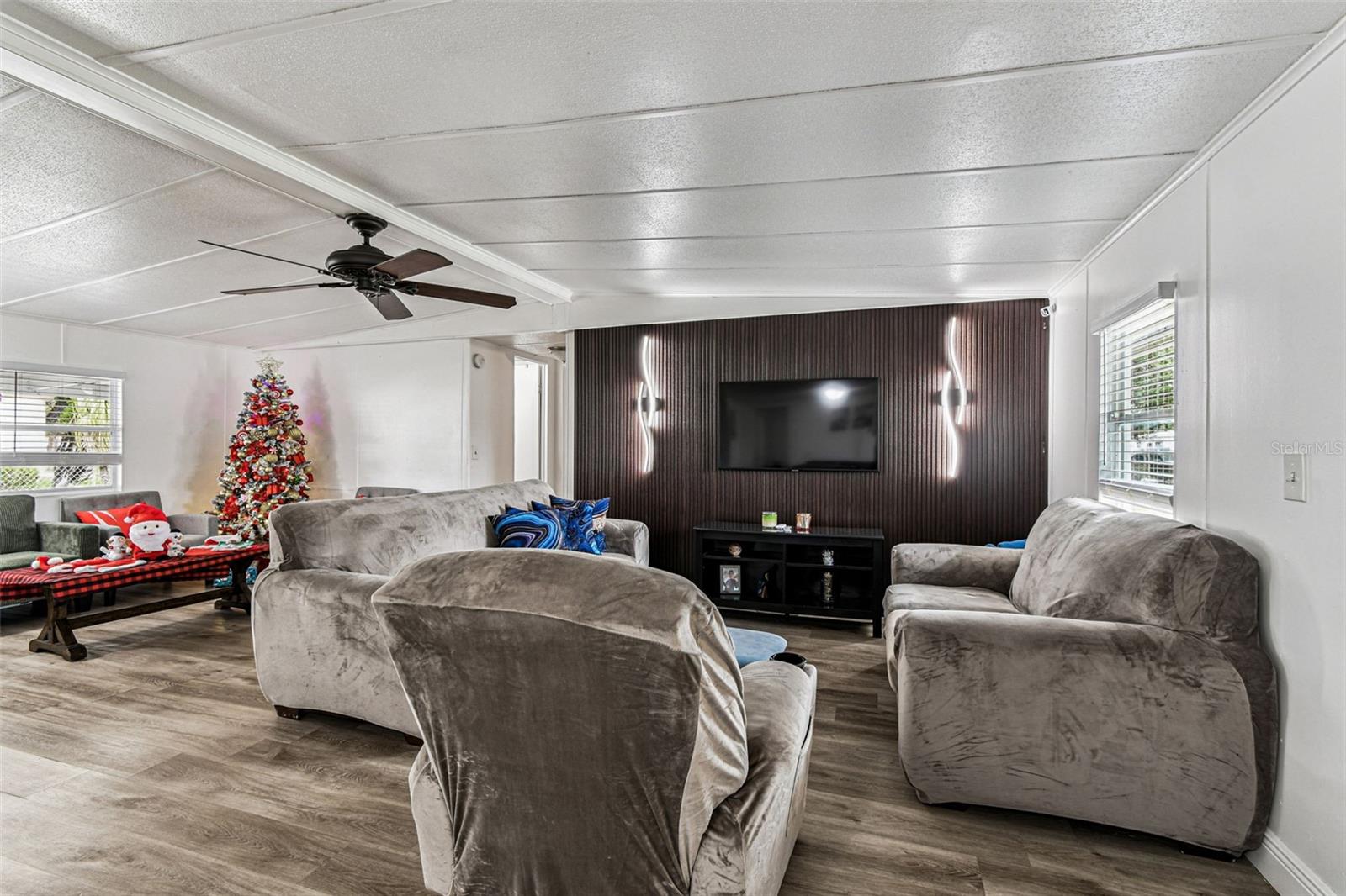 FORTUNA ACRES UNIT A - Residential