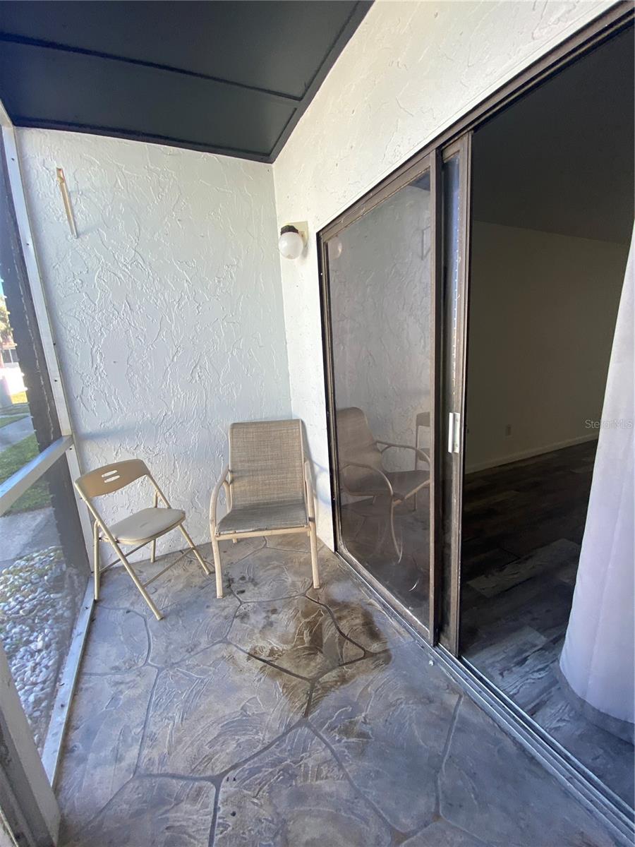 TOWN&COUNTRY MANOR CONDO - Residential Lease