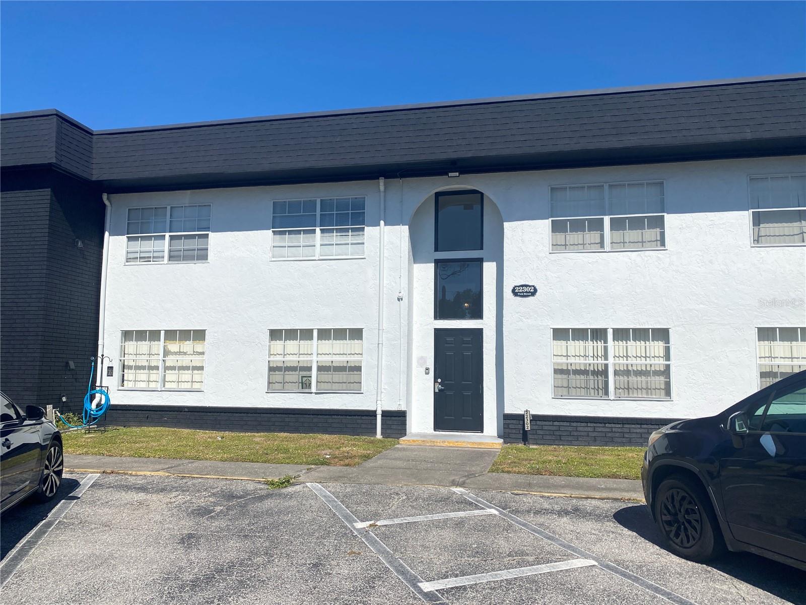 TOWN&COUNTRY MANOR CONDO - Residential Lease