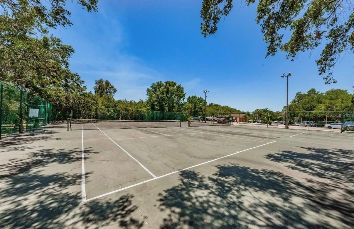 VANTAGE POINT CONDO - Residential