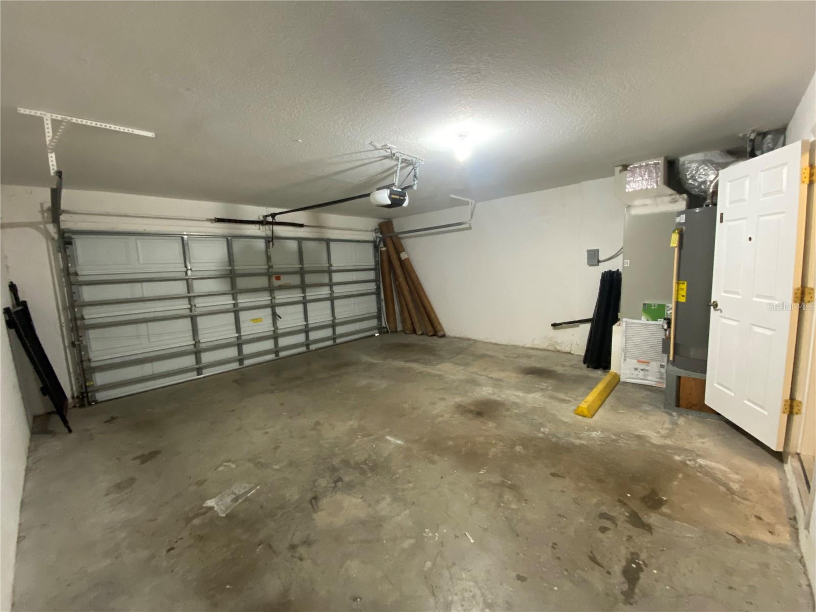 THOUSAND OAKS PH 02-5 - Residential