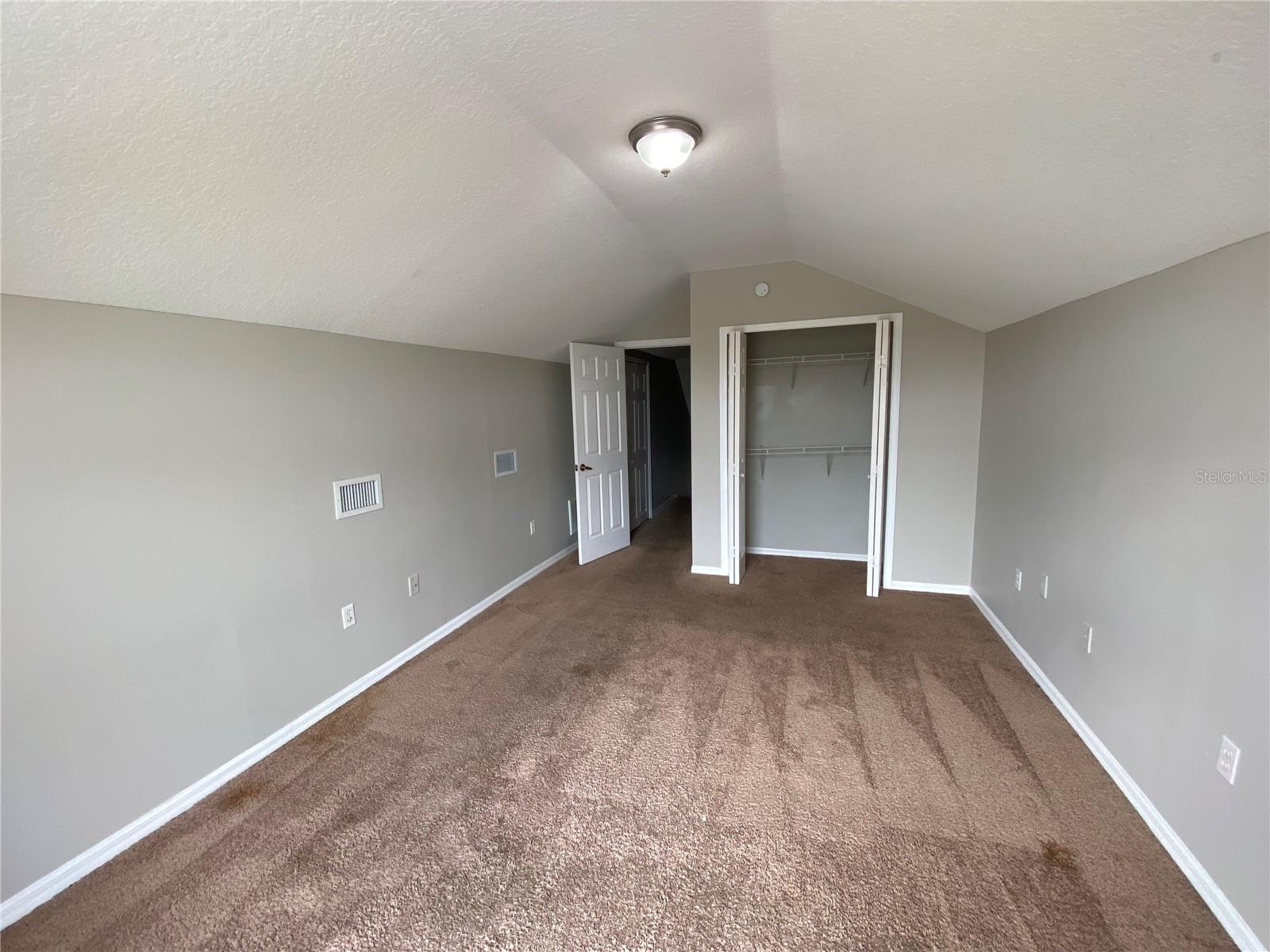 THOUSAND OAKS PH 02-5 - Residential