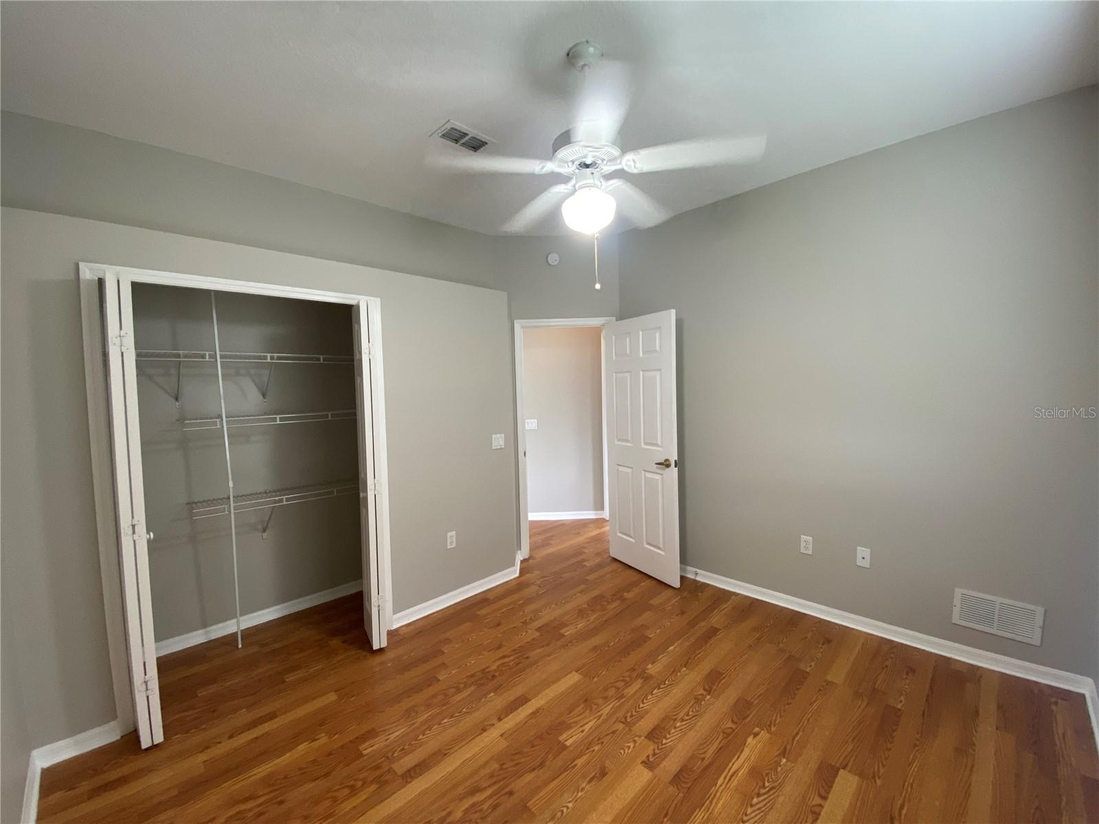 THOUSAND OAKS PH 02-5 - Residential