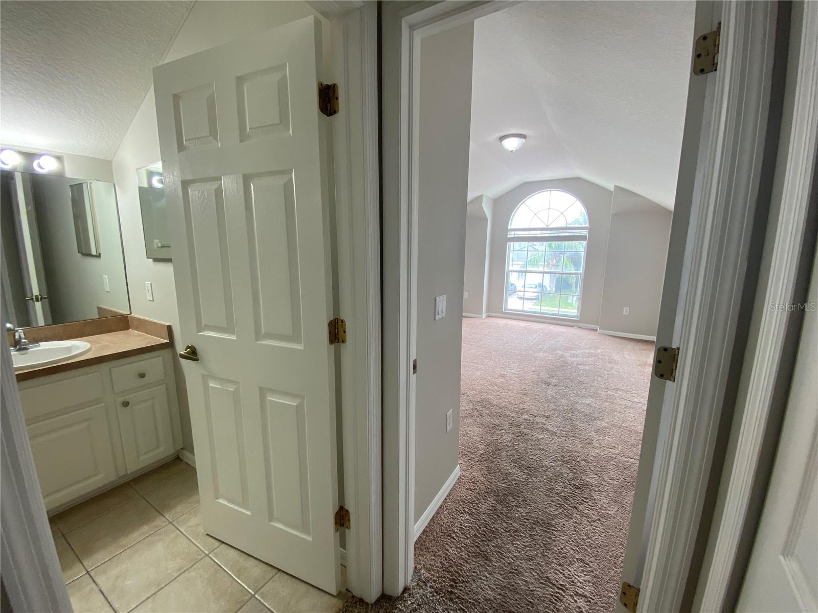 THOUSAND OAKS PH 02-5 - Residential