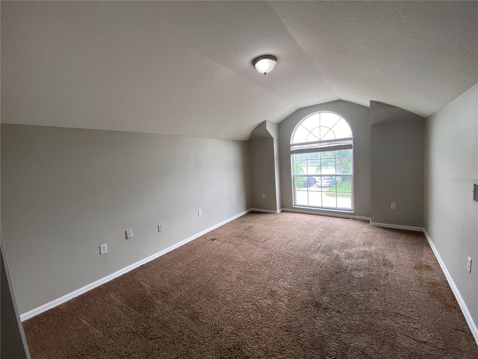 THOUSAND OAKS PH 02-5 - Residential