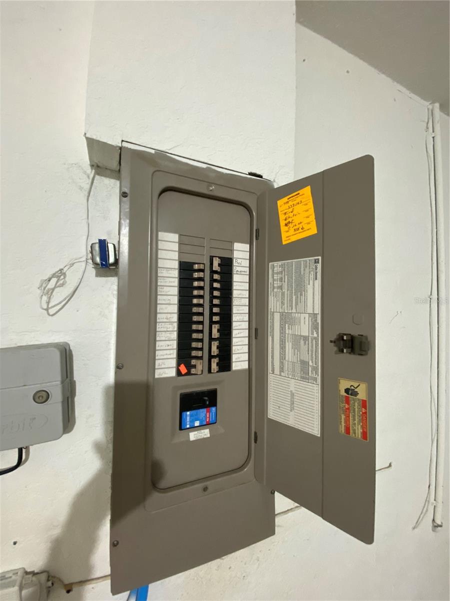 THOUSAND OAKS PH 02-5 - Residential