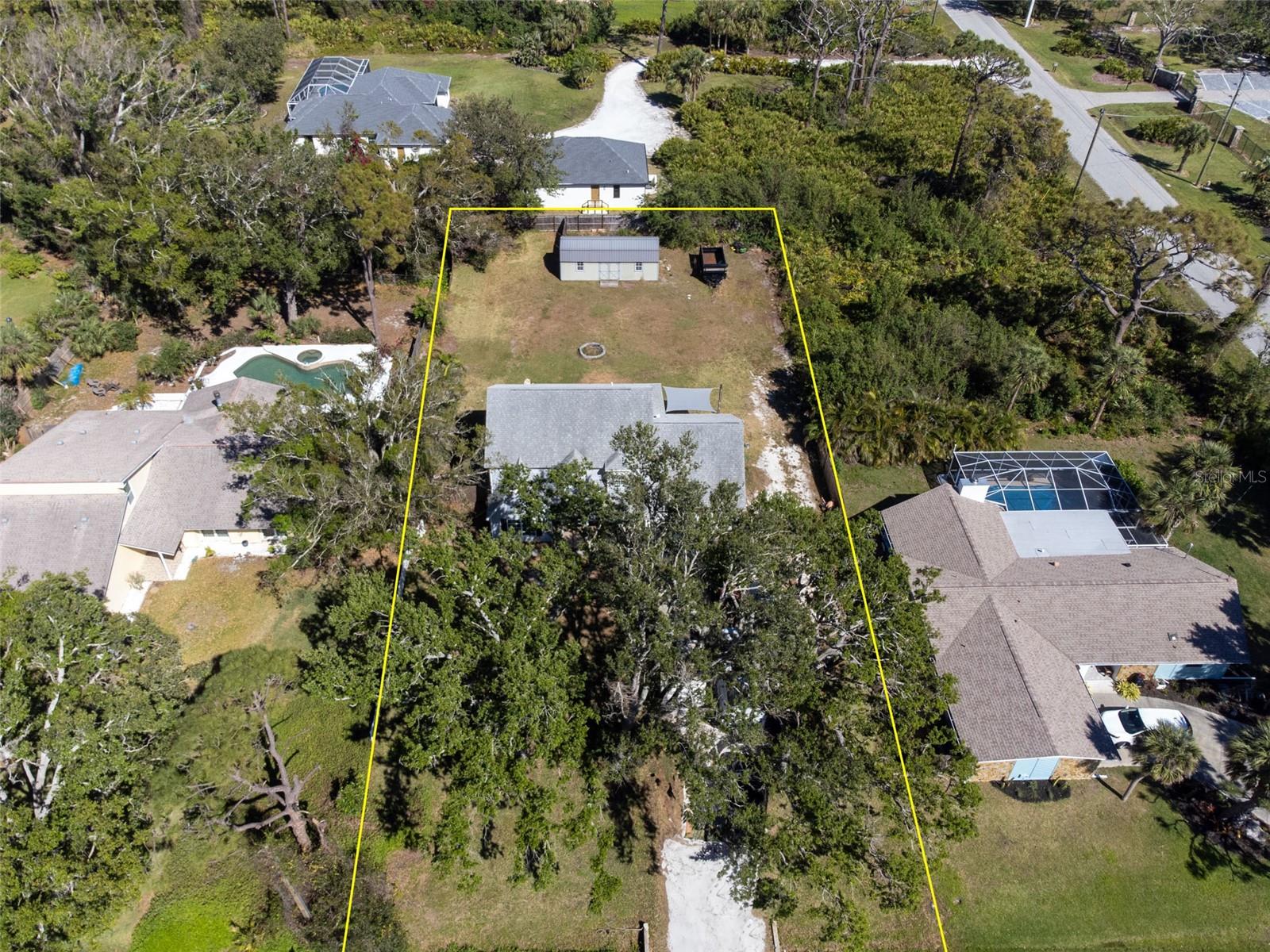 1104 LARCHMONT DRIVE