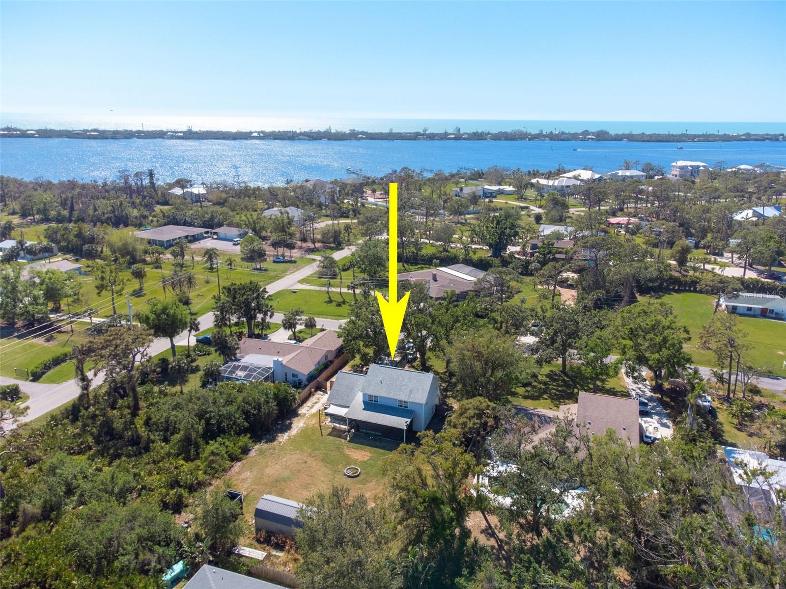 1104 LARCHMONT DRIVE