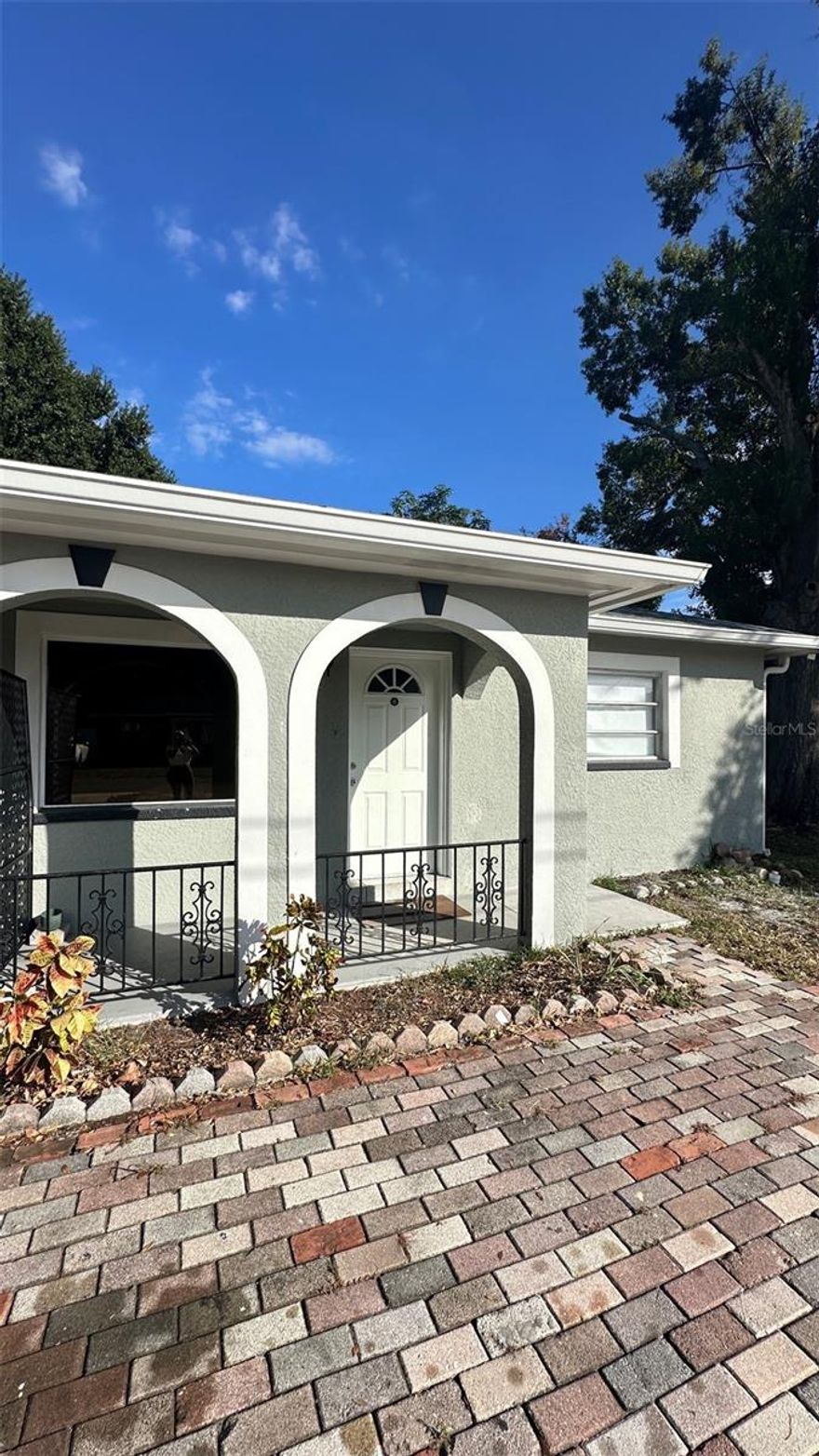Exceptional investment opportunity in the heart of West Tampa! This well-maintained quadruplex features four independent units, each with its own private entrance. The property consists of two spacious 2-bedroom/1-bath units and two comfortable 1-bedroom/1-bath units, all thoughtfully remodeled and designed for modern living. Each unit is equipped with its own split A/C system, and the roof is approximately two years old, providing added value and peace of mind.
Ideally located just minutes from Raymond James Stadium, Tampa International Airport, major shopping centers, and some of Tampa’s best dining and entertainment destinations. This property offers strong income potential and flexibility — perfect for seasoned investors or for an owner-occupant looking to live in one unit while generating income from the other three. A rare opportunity to build or expand your real estate portfolio in one of Tampa’s most desirable and rapidly growing areas.