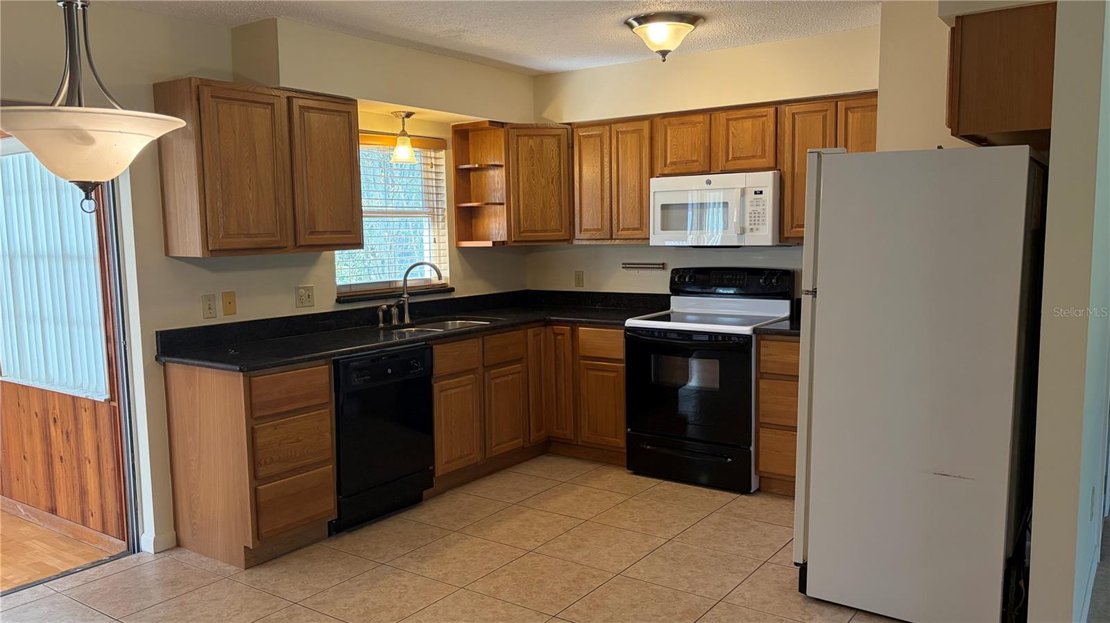 BRONZE SUN ACRES - Residential