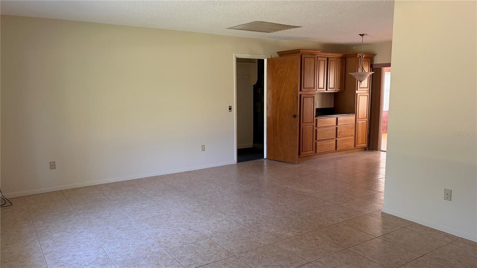 BRONZE SUN ACRES - Residential