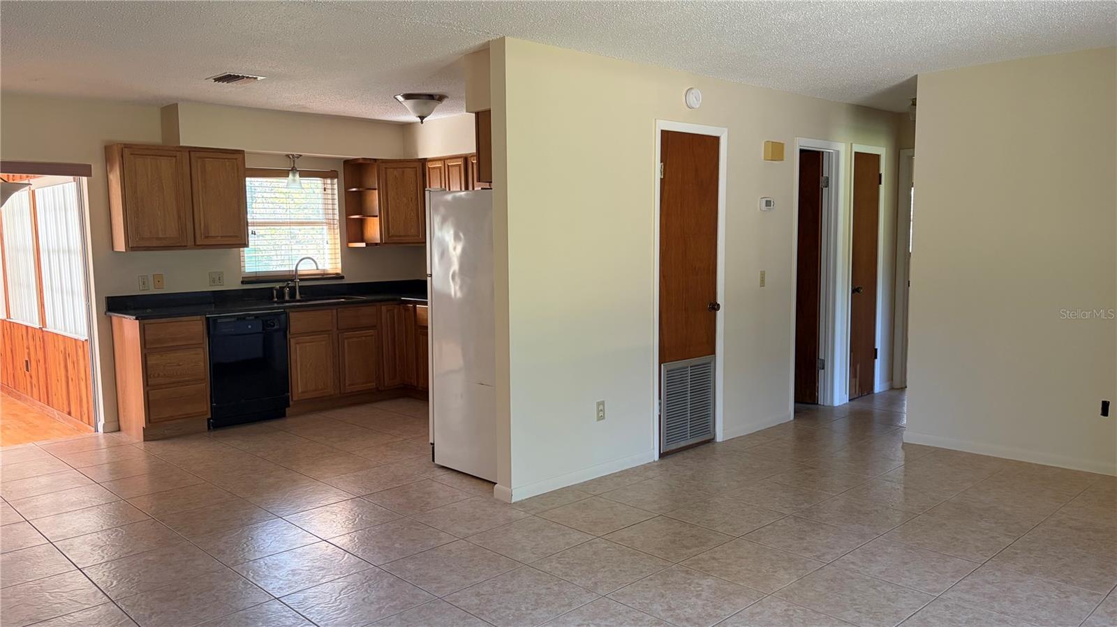 BRONZE SUN ACRES - Residential