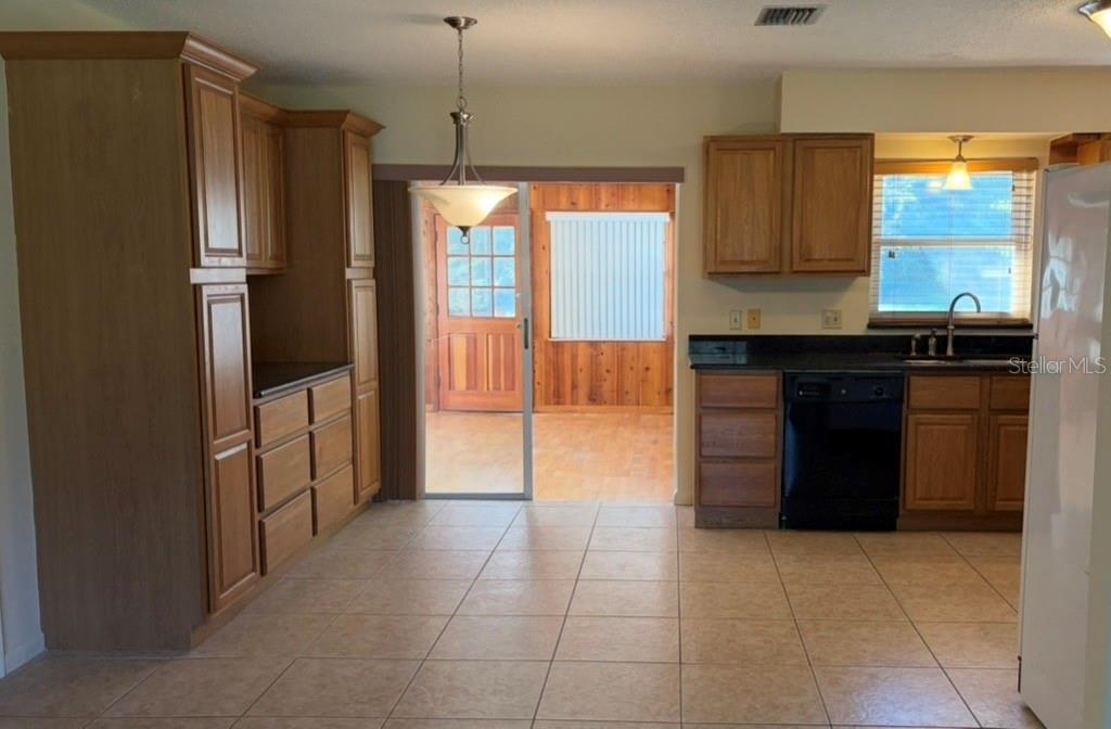 BRONZE SUN ACRES - Residential