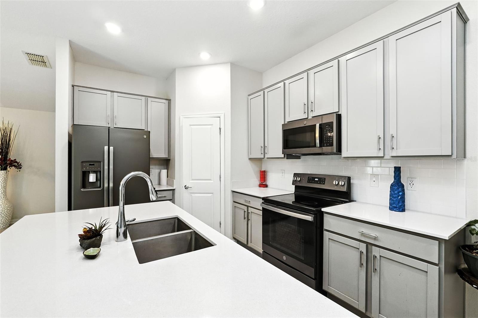 4465 BLUFF OAK LOOP