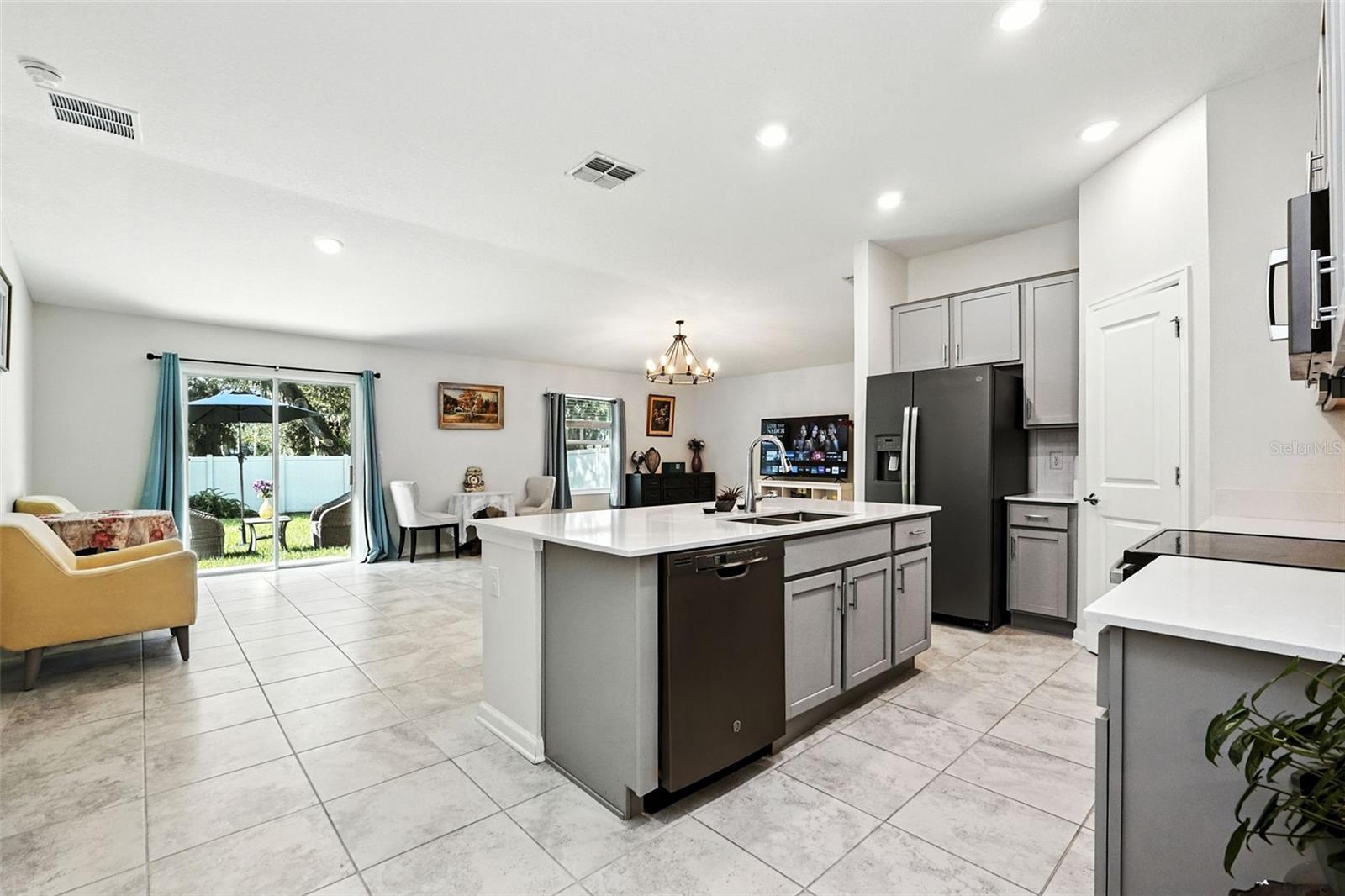 4465 BLUFF OAK LOOP