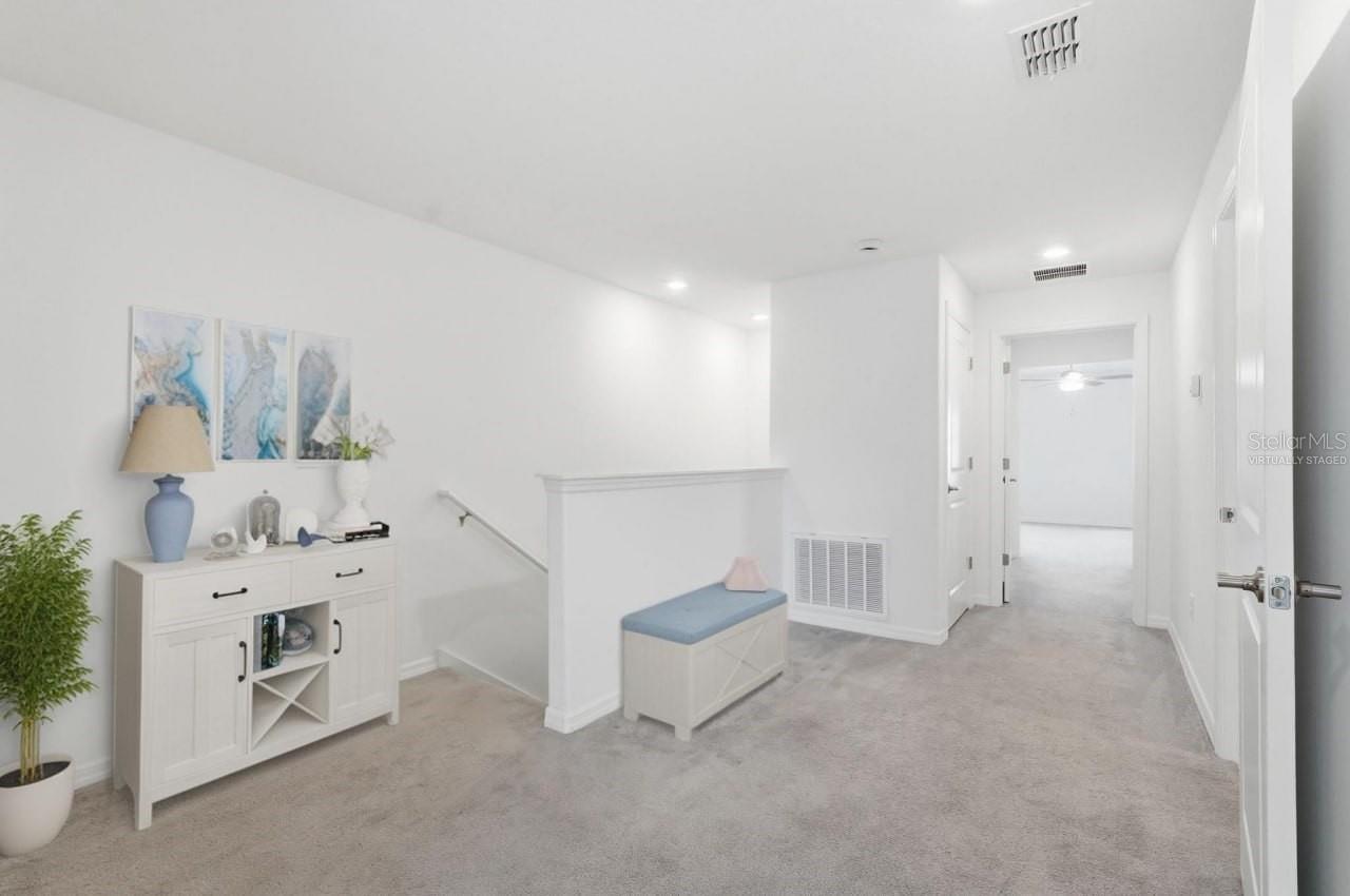 ABBOTT SQUARE - Residential