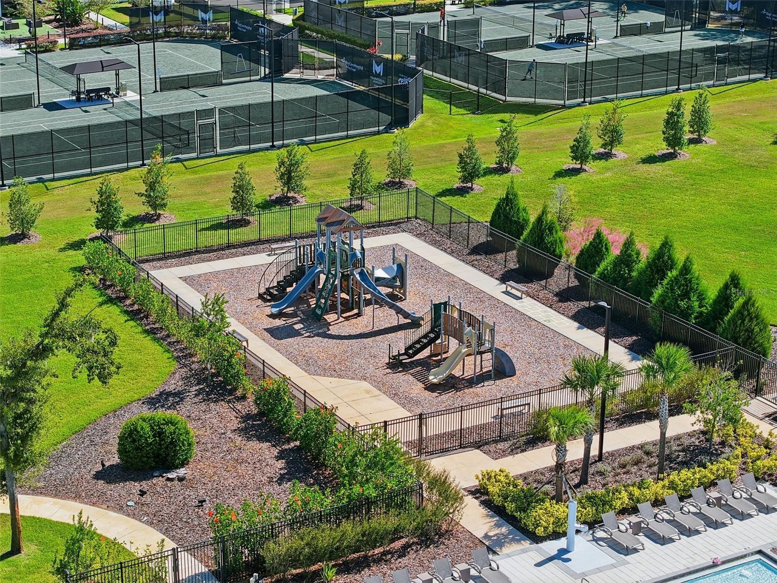 ABBOTT SQUARE - Residential