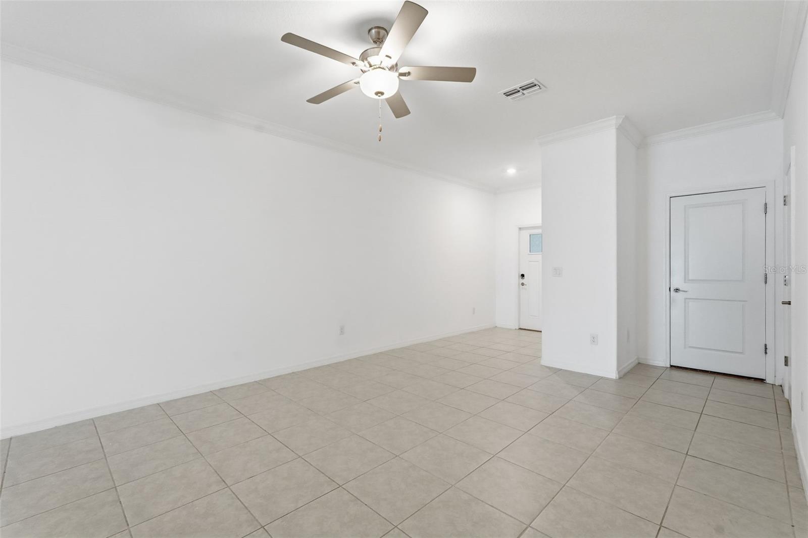 ABBOTT SQUARE - Residential